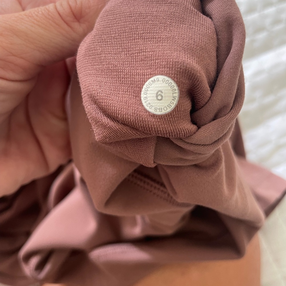 Lululemon Align Dusty Rose Size 6